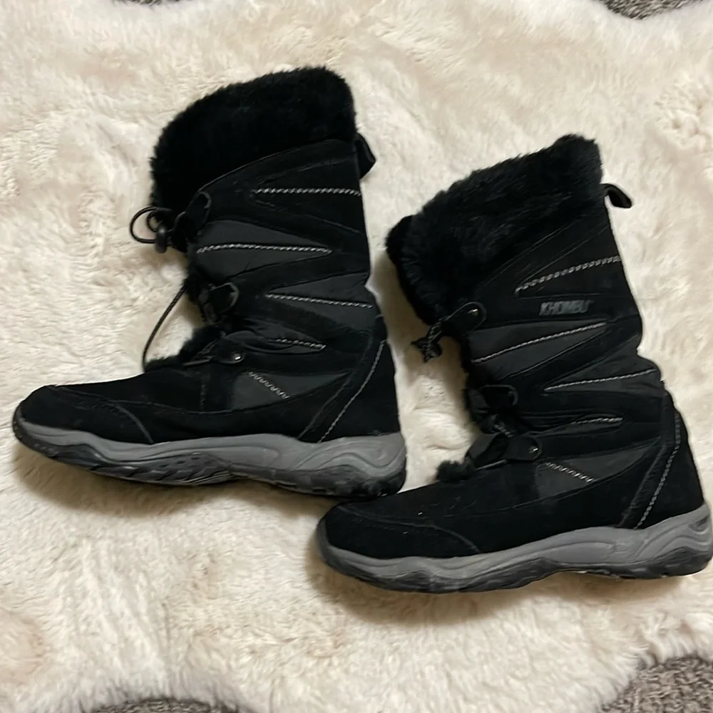 Khombu Winter Boots Size 7 Medium